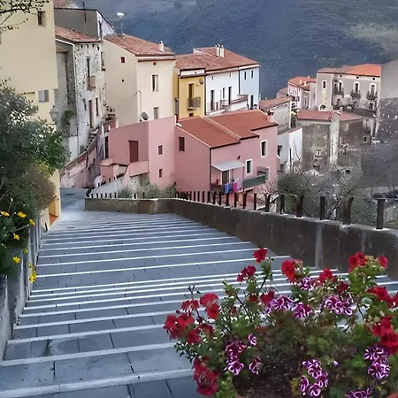 Con Vista Mozzafiato Прая-а-Маре