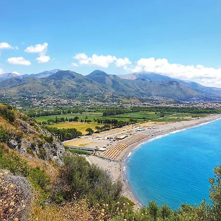 Con Vista Mozzafiato Apartment Praia a Mare
